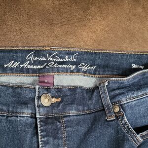 Gloria Vanderbilt Women's Dark Blue Skinny Jeans